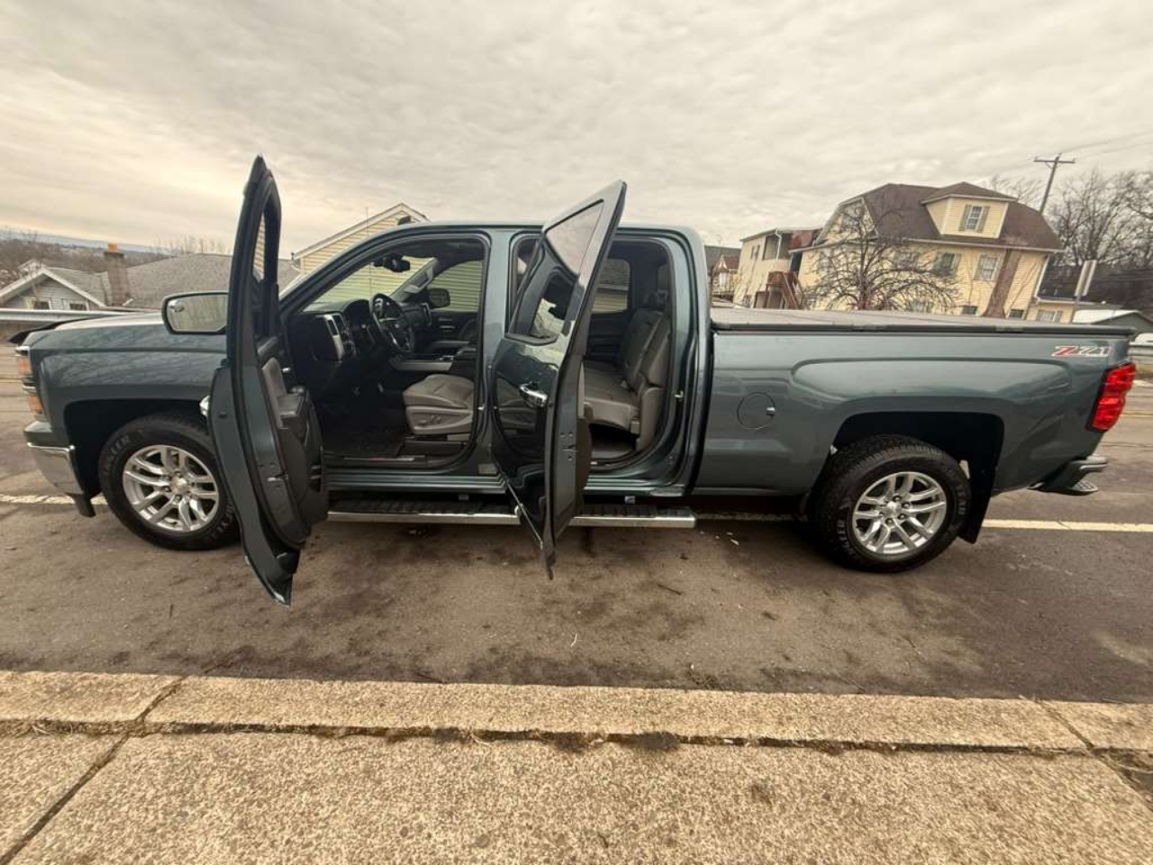 Chevrolet Silverado 1500 4WD Crew Cab 153.0" LTZ w/2LZ 2014