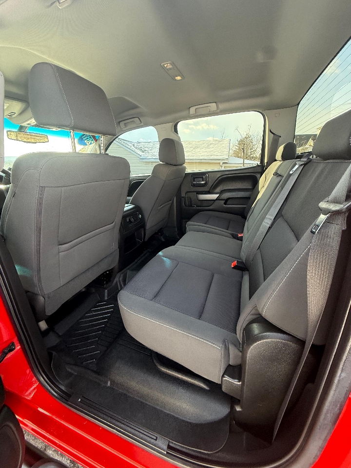 Chevrolet Silverado 1500 4WD Crew Cab 143.5" LT w/2LT 2017