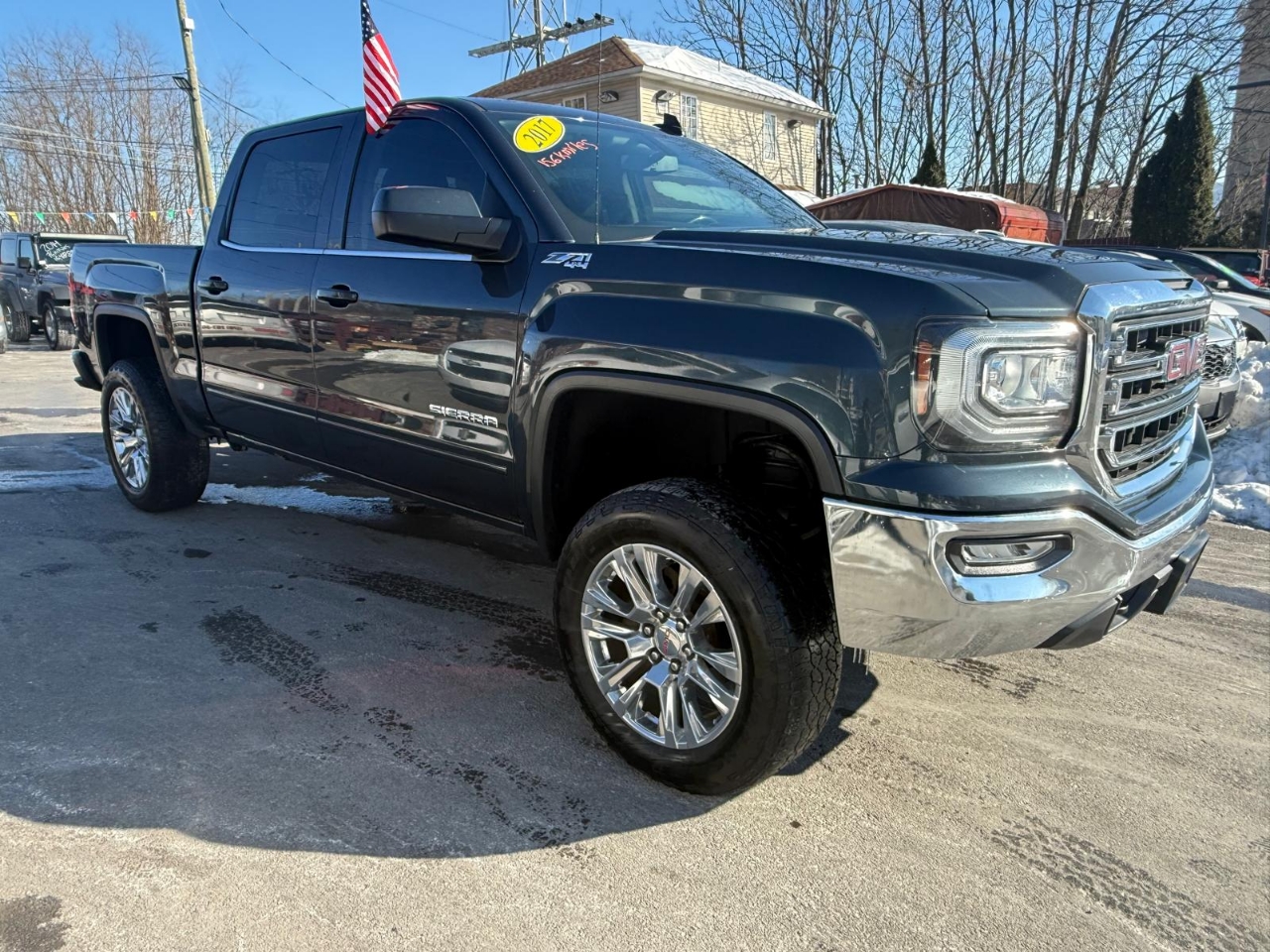 GMC Sierra 1500 4WD Crew Cab 143.5" SLE 2017