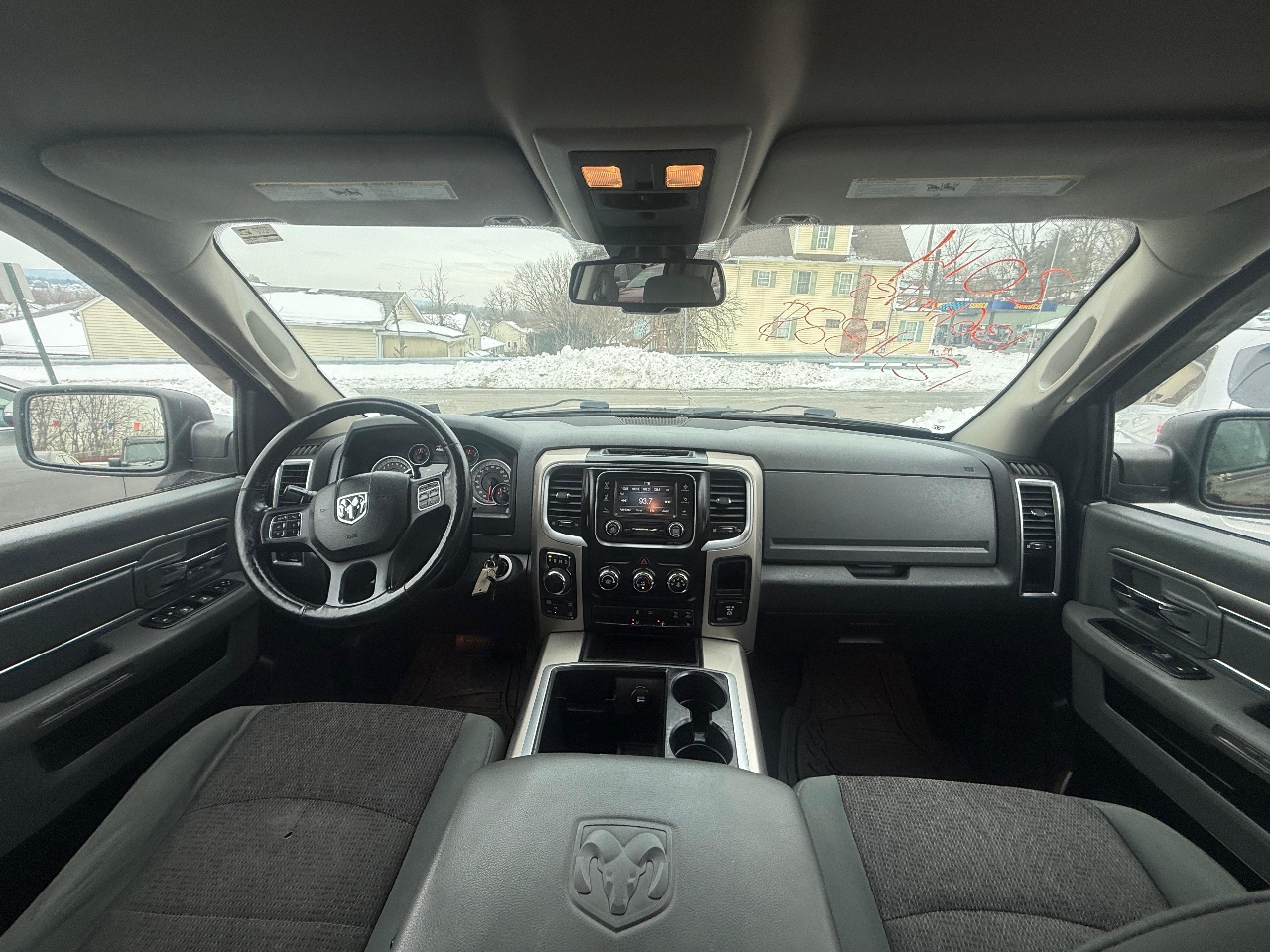 RAM 1500 4WD Quad Cab 140.5" Big Horn 2014