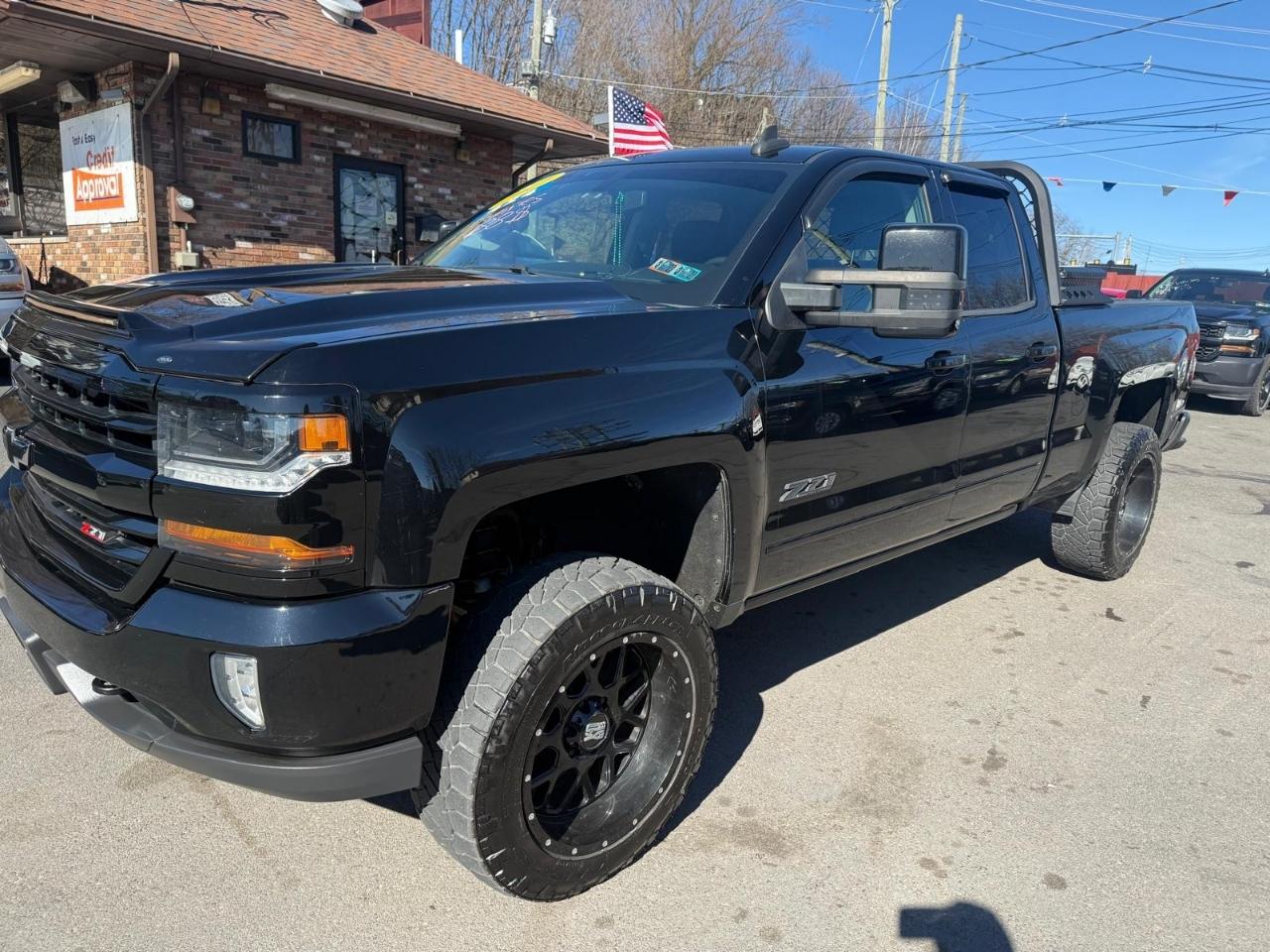 Chevrolet Silverado 1500 4WD Double Cab 143.5" LT w/2LT 2017