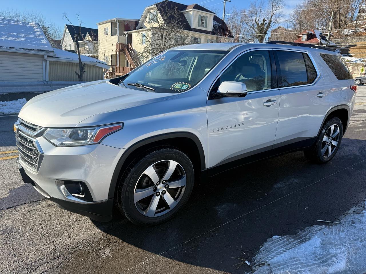 Chevrolet Traverse AWD 4dr LT Leather w/3LT 2019