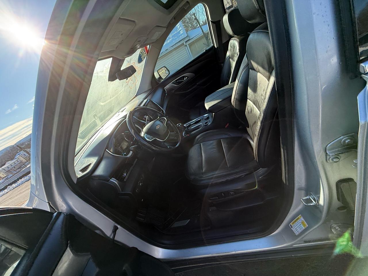 Chevrolet Traverse AWD 4dr LT Leather w/3LT 2019