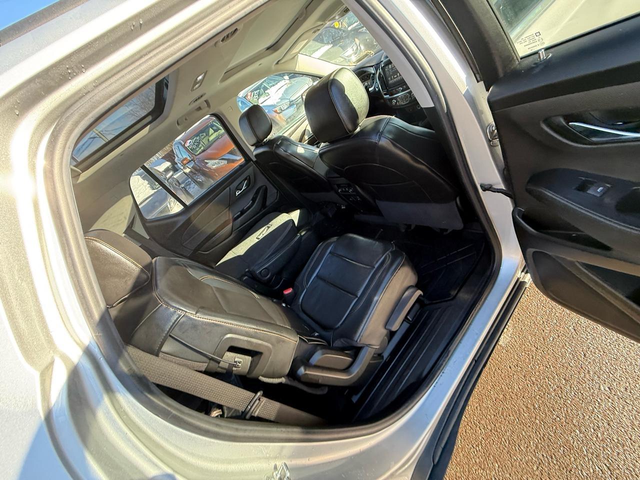 Chevrolet Traverse AWD 4dr LT Leather w/3LT 2019