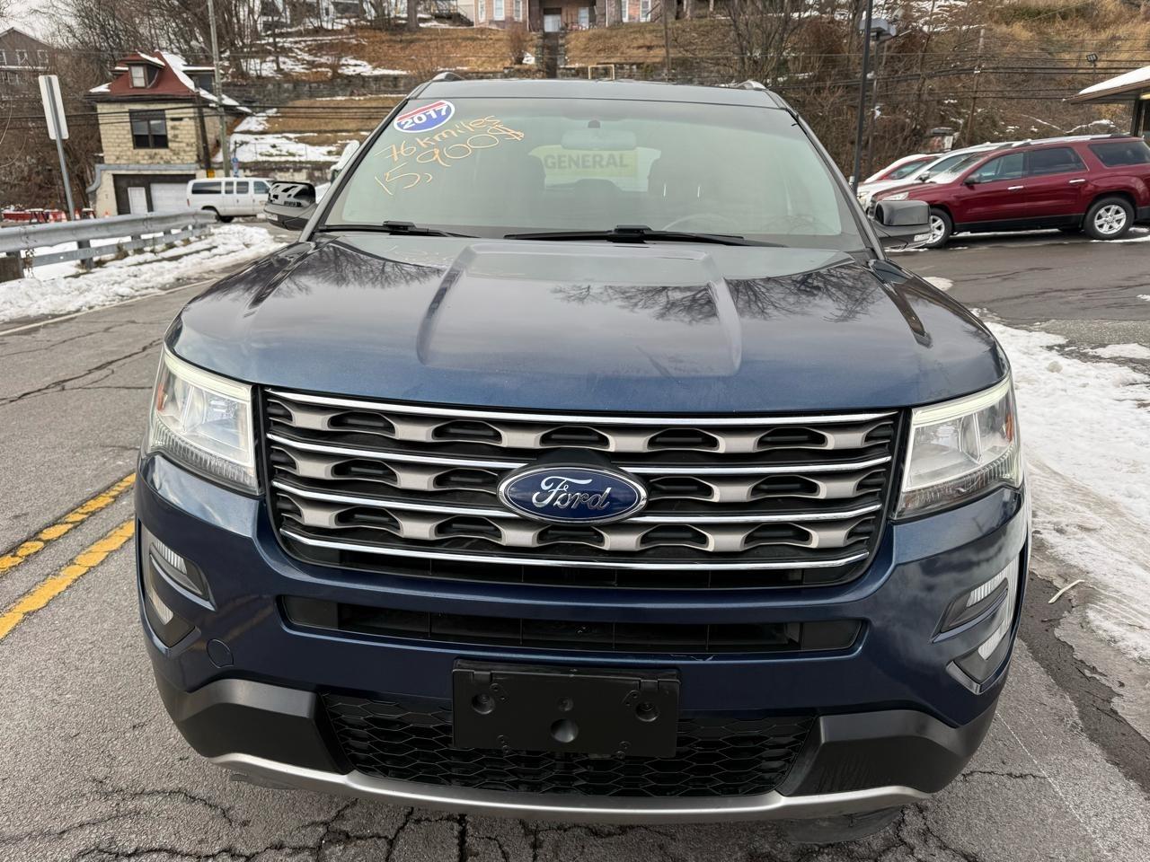 Ford Explorer XLT 4WD 2017