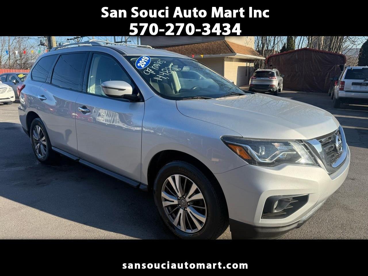2019 Nissan Pathfinder 4x4 SV