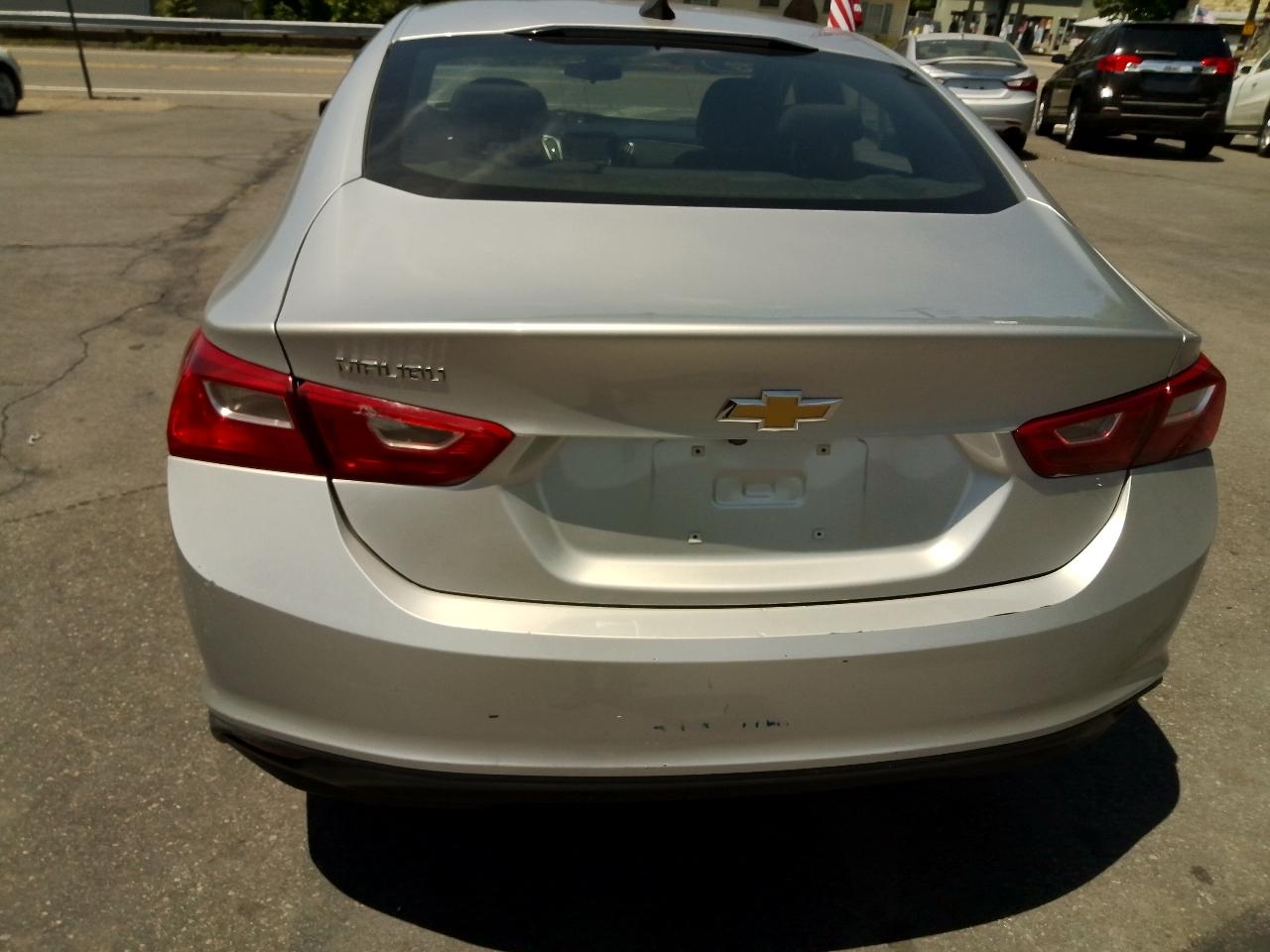 Chevrolet Malibu 4dr Sdn LS w/1LS 2018