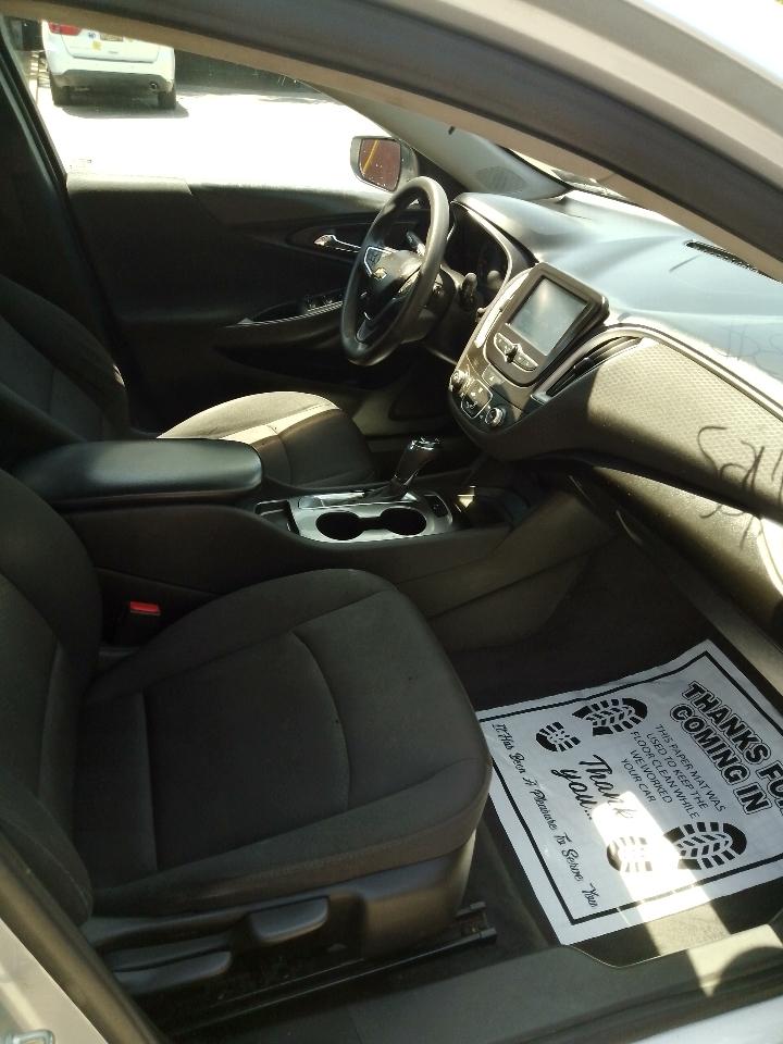 Chevrolet Malibu 4dr Sdn LS w/1LS 2018