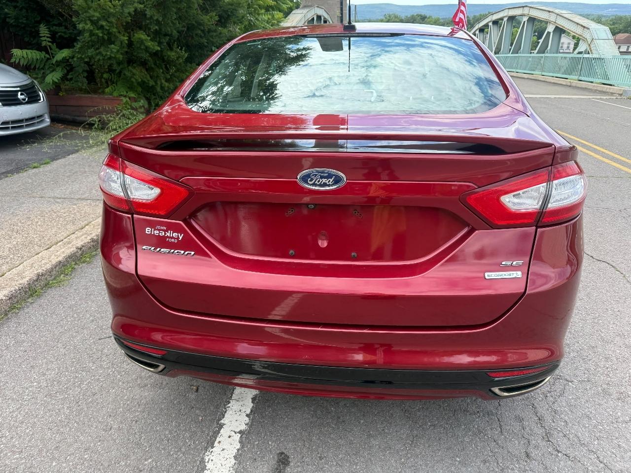 Ford Fusion 4dr Sdn SE FWD 2016