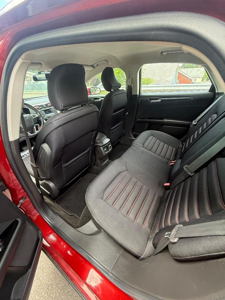 Ford Fusion 4dr Sdn SE FWD 2016