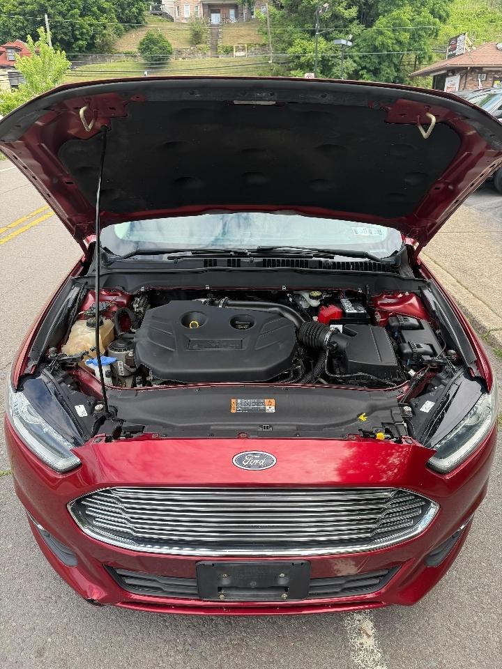 Ford Fusion 4dr Sdn SE FWD 2016