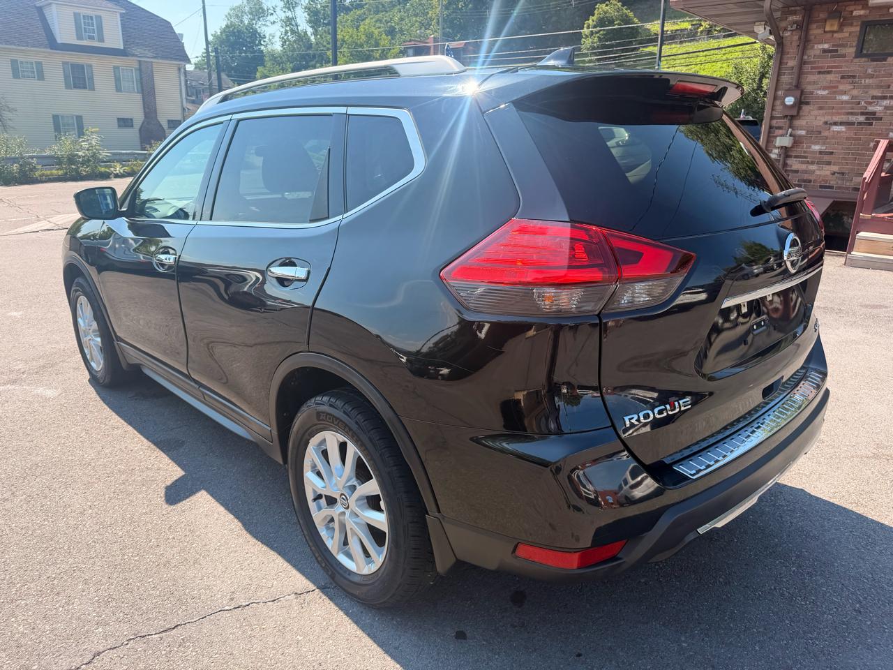 Nissan Rogue AWD SV 2017