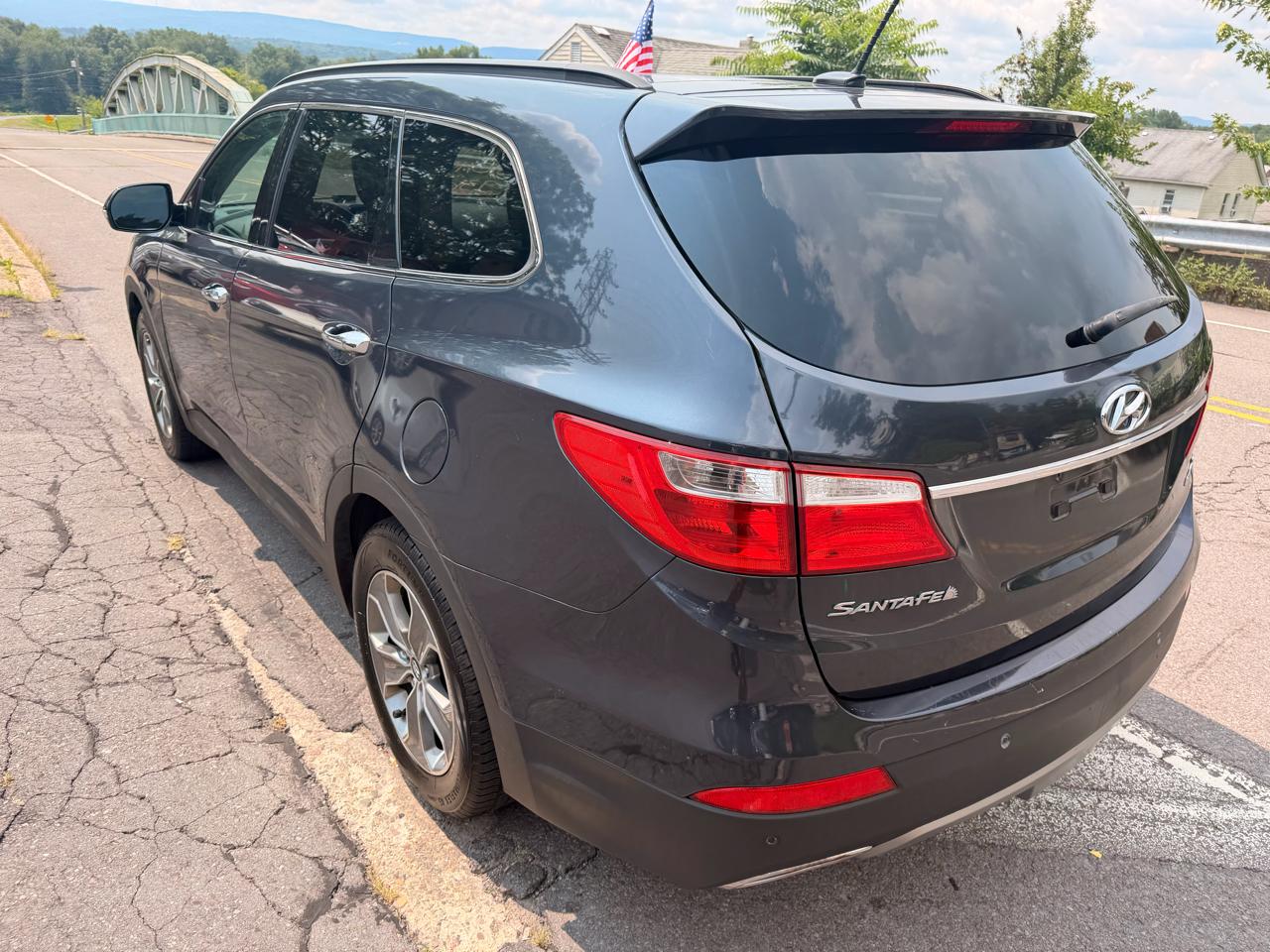 Hyundai Santa Fe XL AWD 4dr 3.3L Auto Luxury 2016