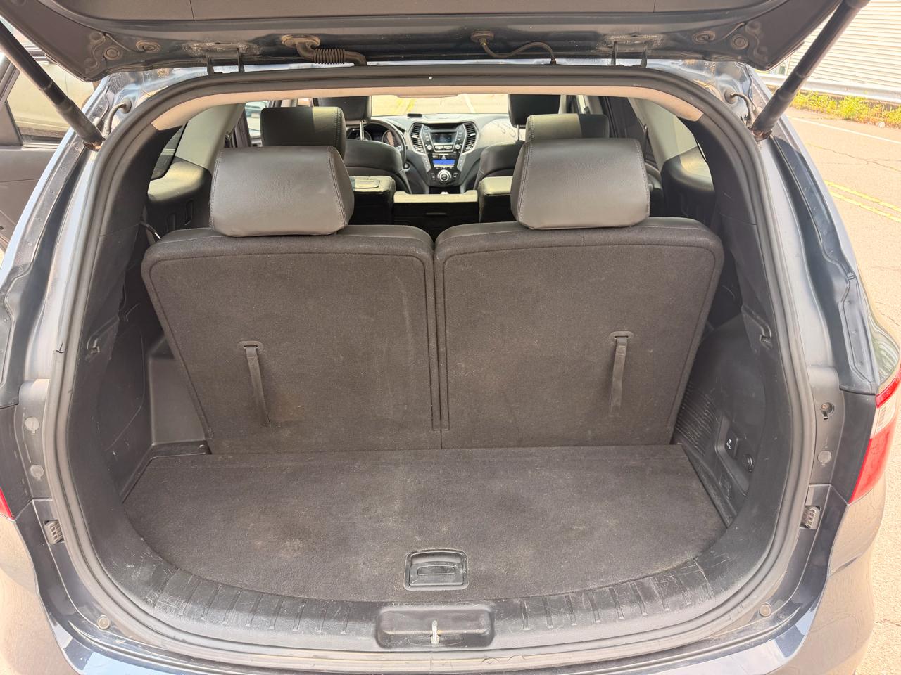 Hyundai Santa Fe XL AWD 4dr 3.3L Auto Luxury 2016