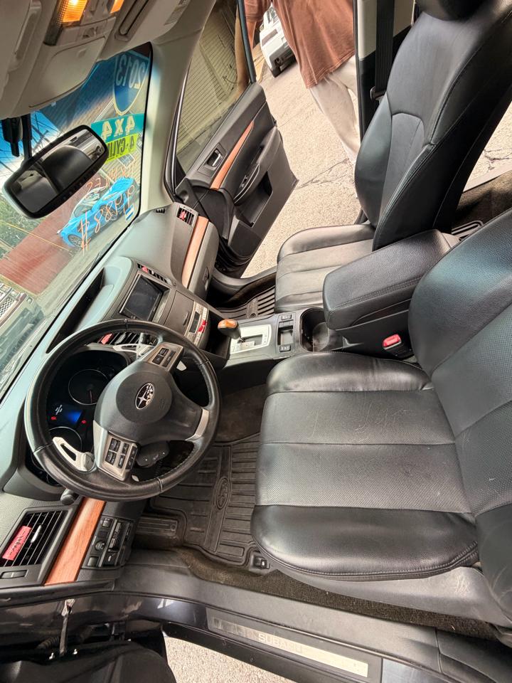 Subaru Outback 4dr Wgn H4 Auto 2.5i Limited 2013