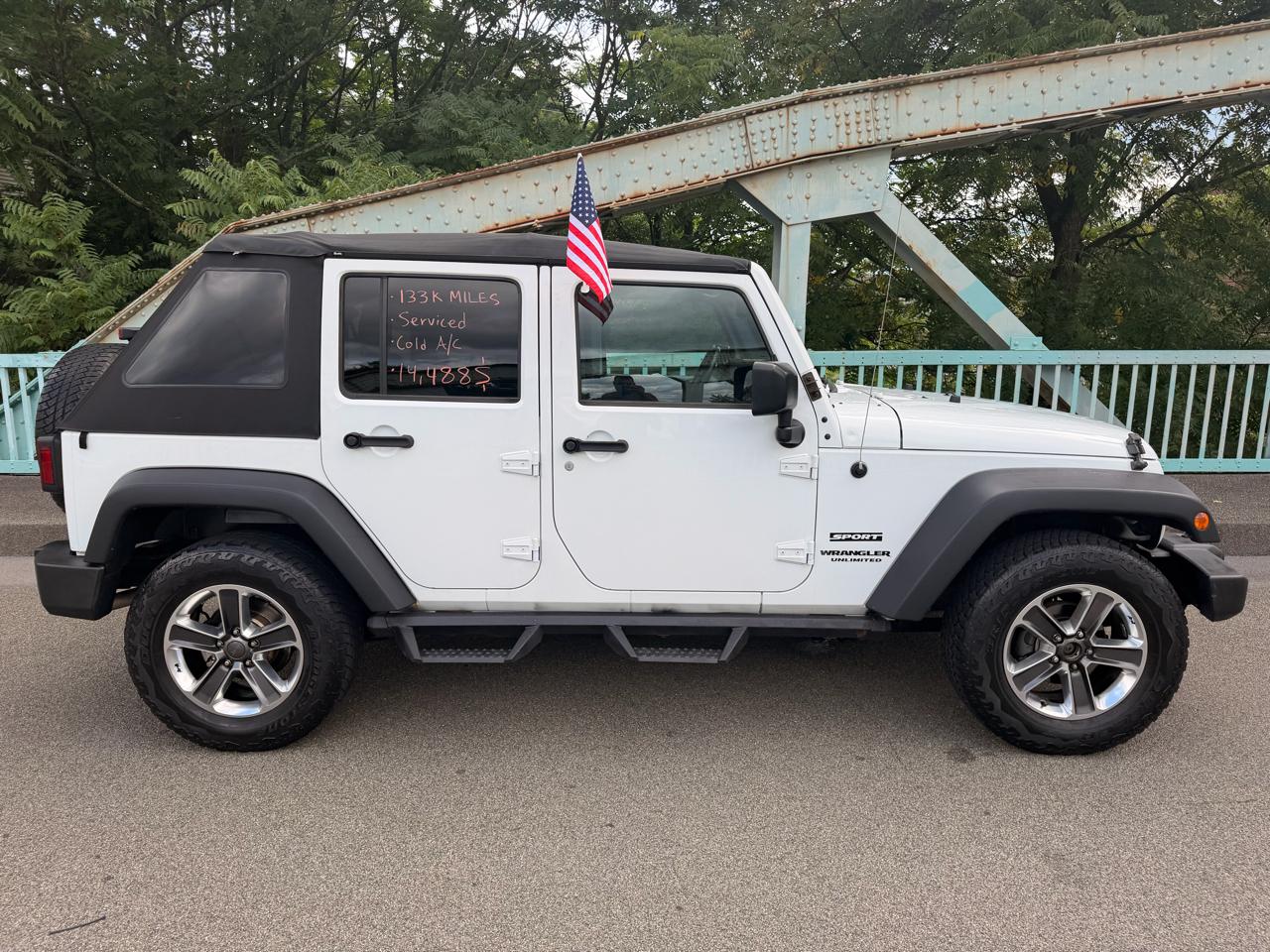Jeep Wrangler Unlimited 4WD 4dr Sport 2016