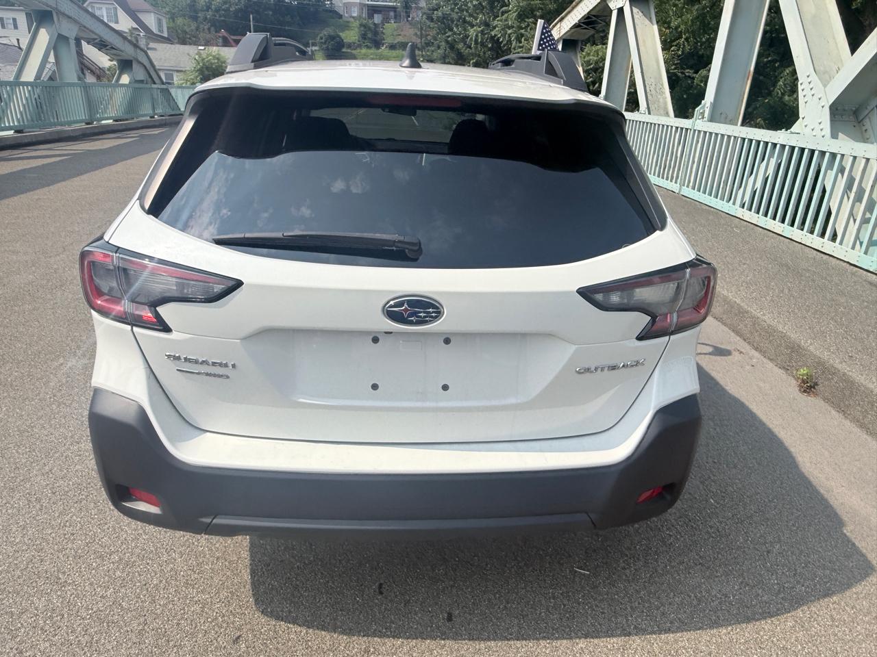 Subaru Outback Premium CVT 2023