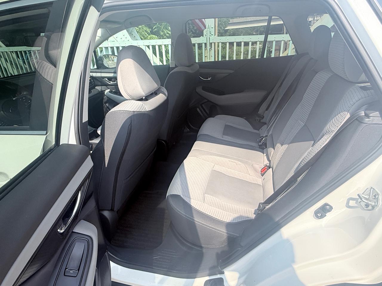 Subaru Outback Premium CVT 2023