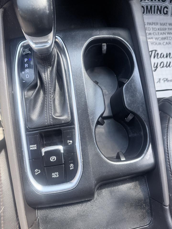 Hyundai Santa Fe SEL 2.4L Auto AWD 2020
