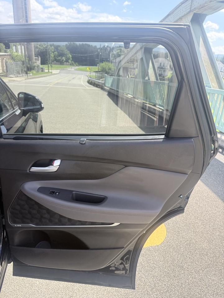 Hyundai Santa Fe SEL 2.4L Auto AWD 2020