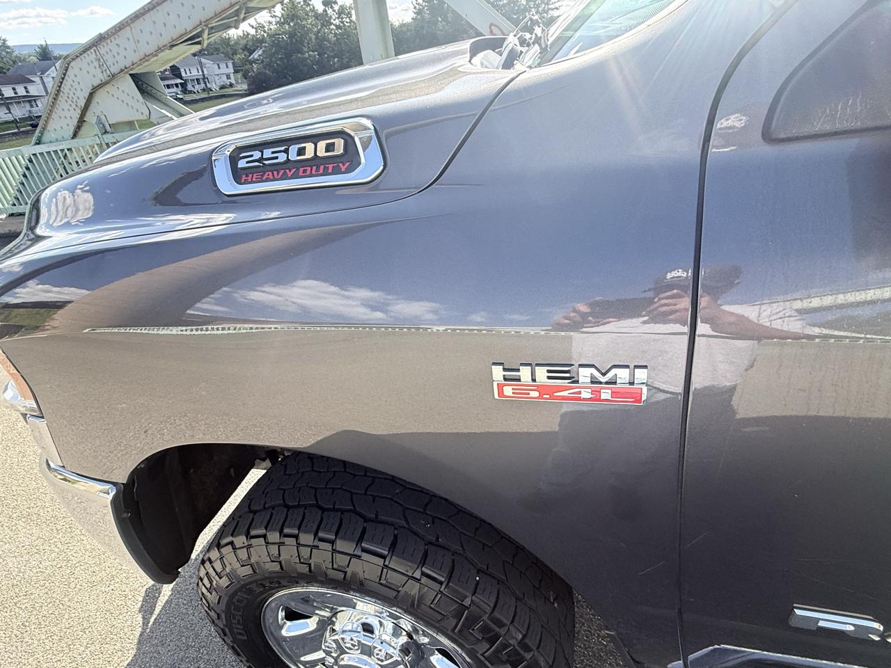 RAM 2500 Lone Star 4x4 Crew Cab 6'4" Box 2021