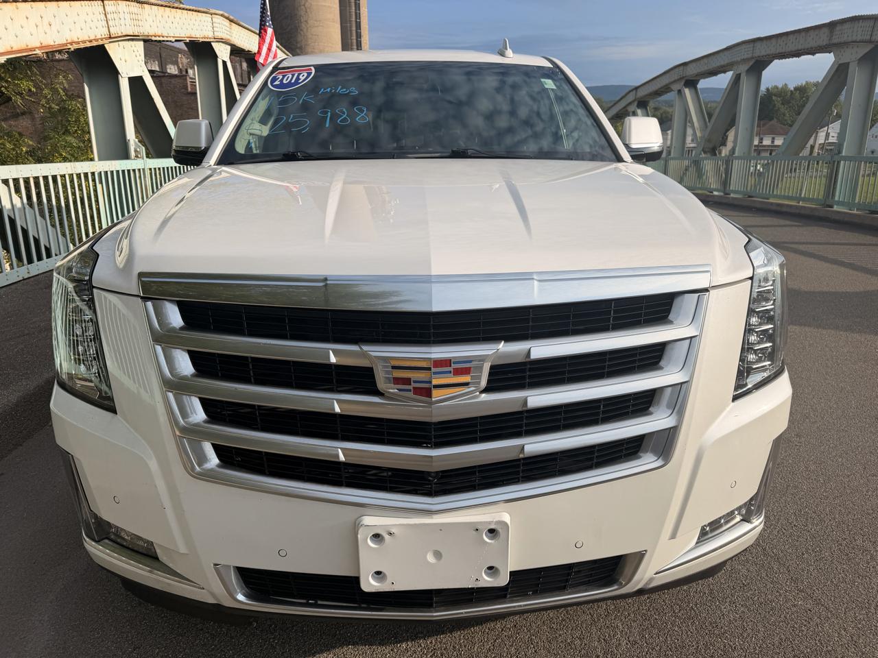 Cadillac Escalade 4WD 4dr Luxury 2019