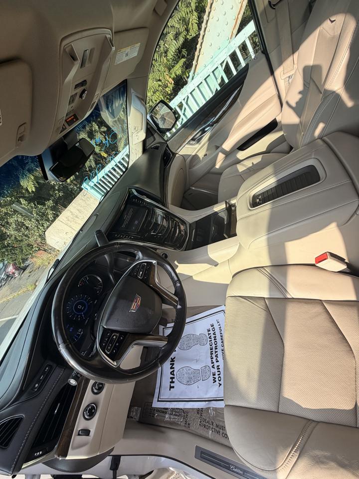 Cadillac Escalade 4WD 4dr Luxury 2019