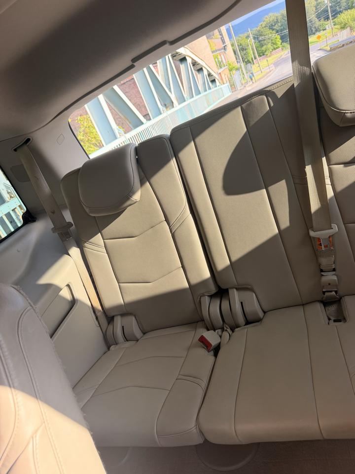 Cadillac Escalade 4WD 4dr Luxury 2019