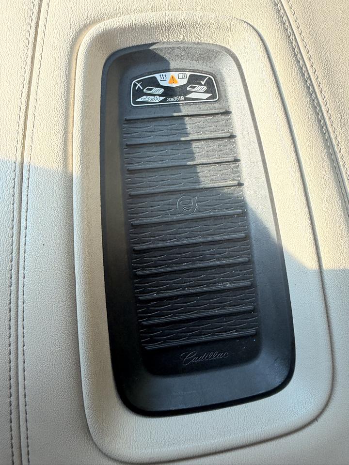 Cadillac Escalade 4WD 4dr Luxury 2019