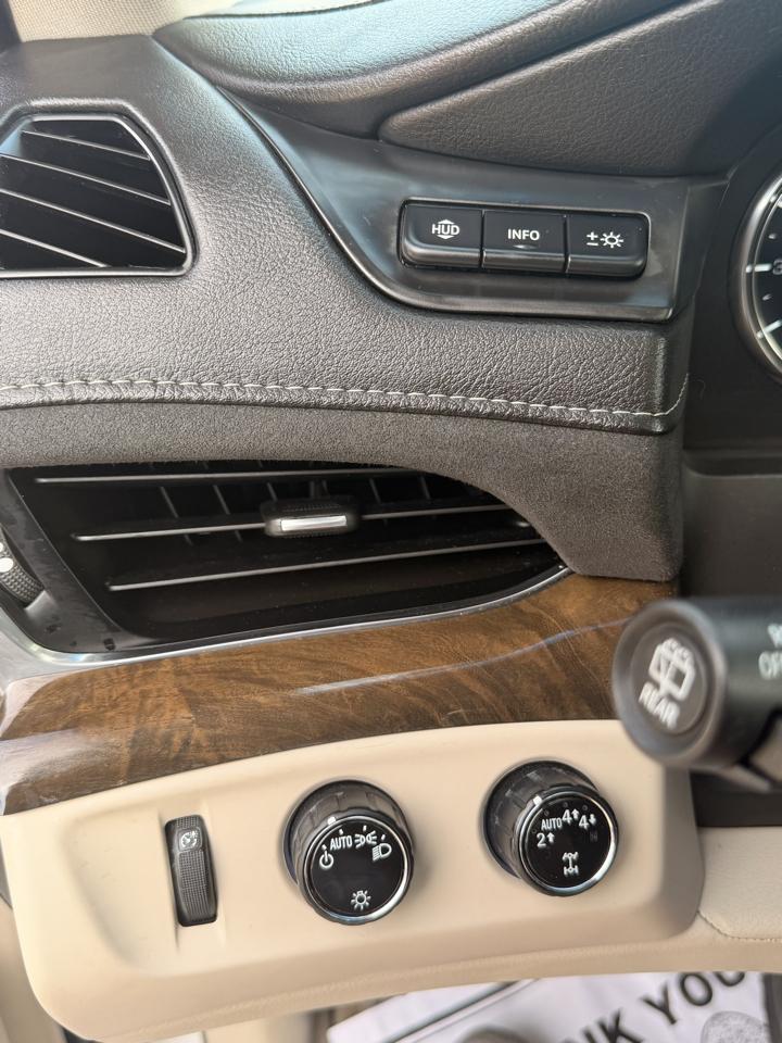 Cadillac Escalade 4WD 4dr Luxury 2019