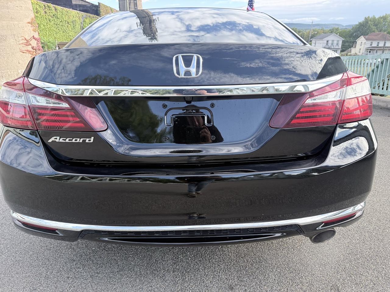 Honda Accord Sedan LX CVT 2017