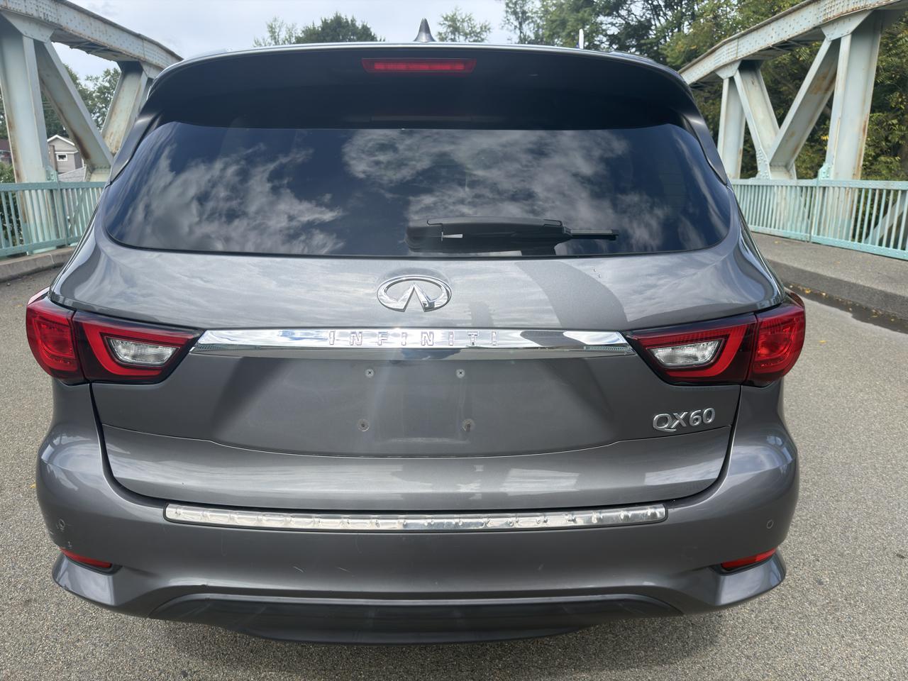 Infiniti QX60 LUXE AWD 2019