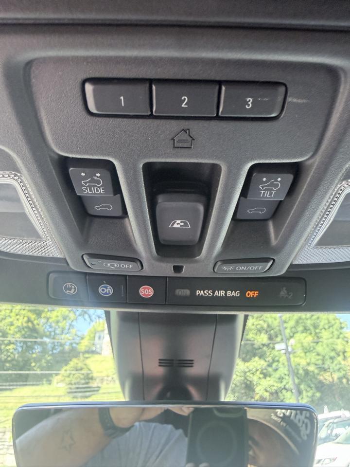 GMC Sierra 1500 4WD Crew Cab 147" AT4 2020