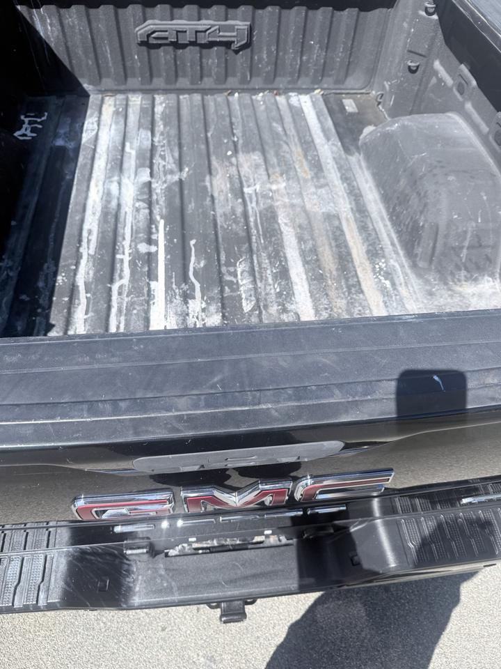 GMC Sierra 1500 4WD Crew Cab 147" AT4 2020