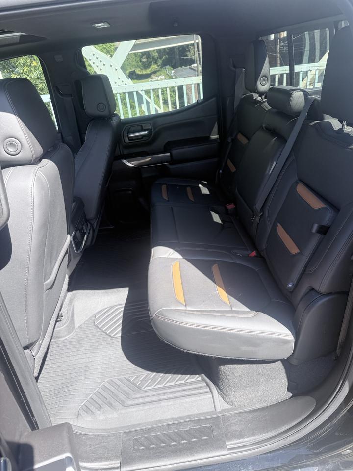 GMC Sierra 1500 4WD Crew Cab 147" AT4 2020