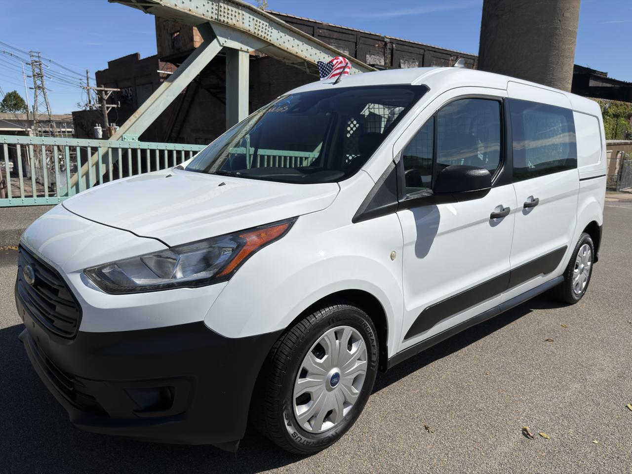 Ford Transit Connect Van XL LWB w/Rear Symmetrical Doors 2022