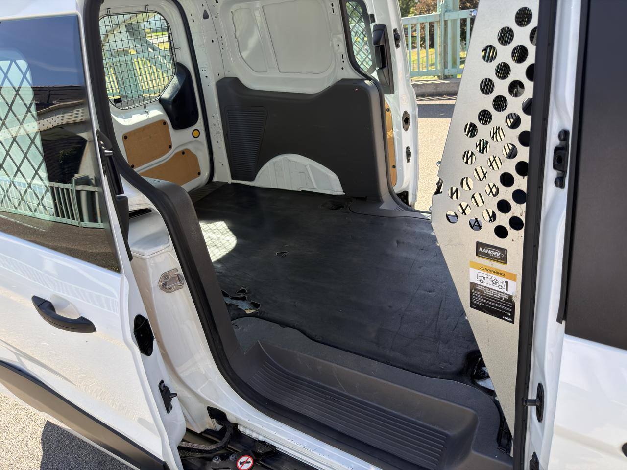 Ford Transit Connect Van XL LWB w/Rear Symmetrical Doors 2022