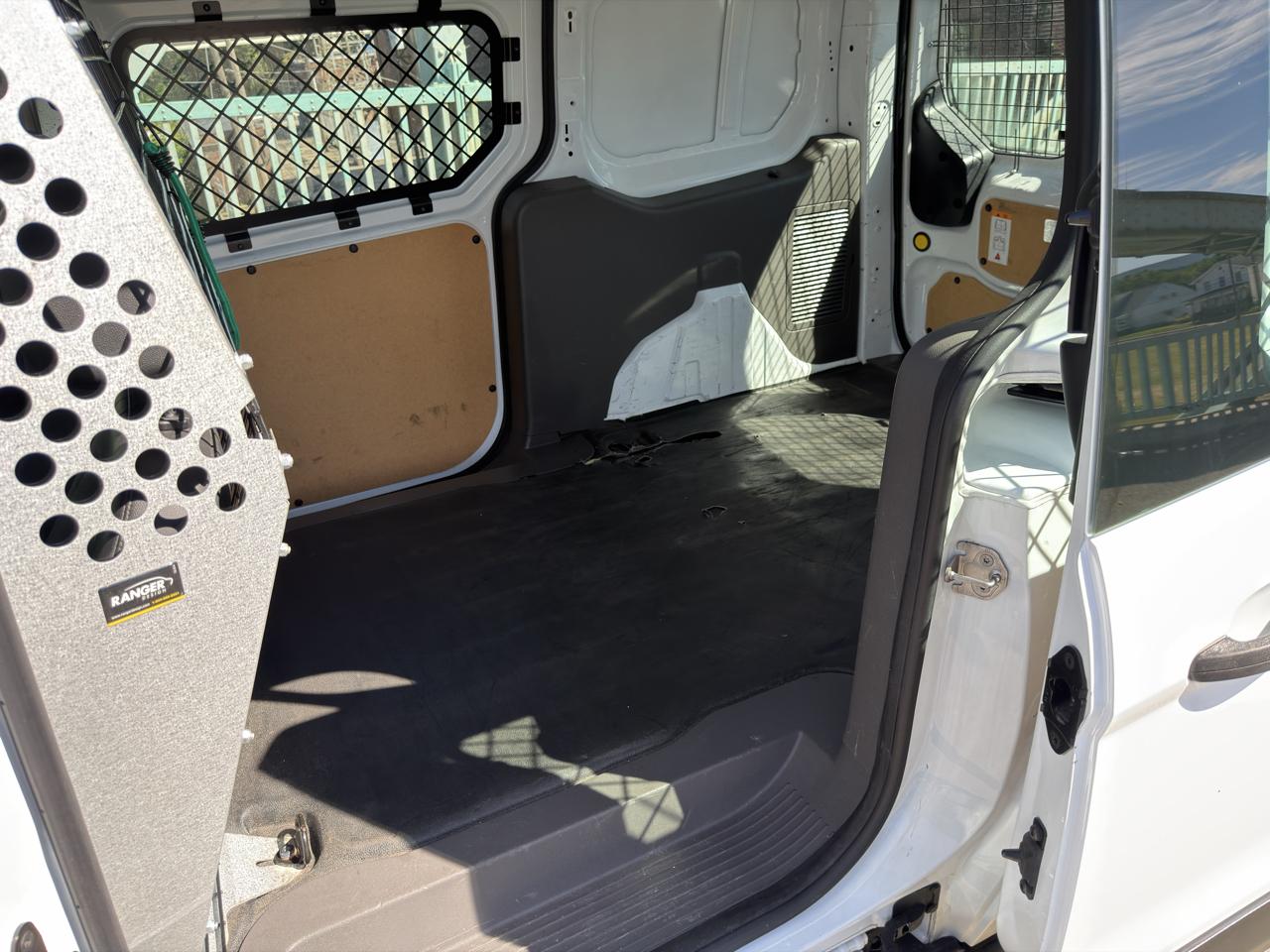 Ford Transit Connect Van XL LWB w/Rear Symmetrical Doors 2022