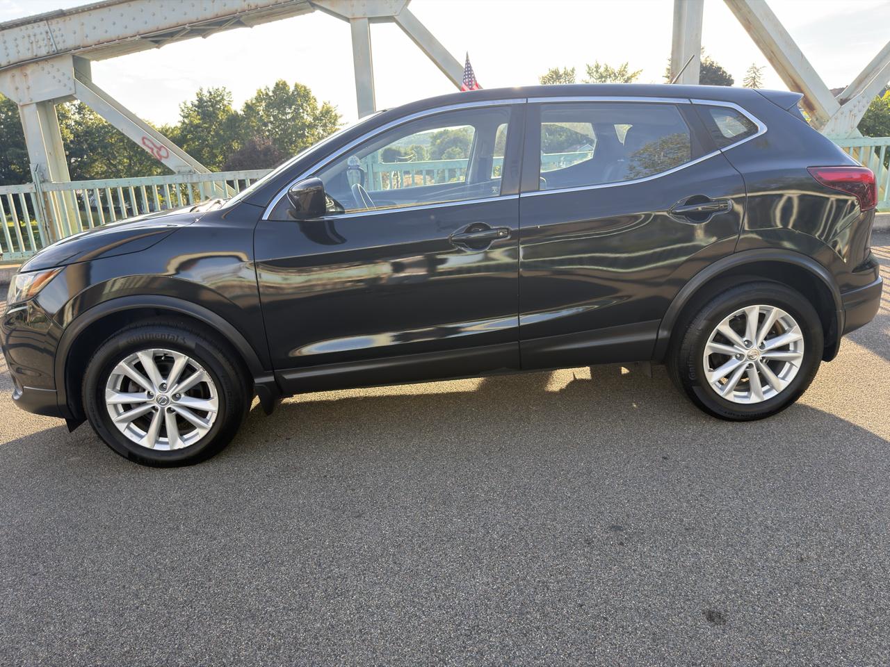 Nissan Rogue Sport AWD S 2017