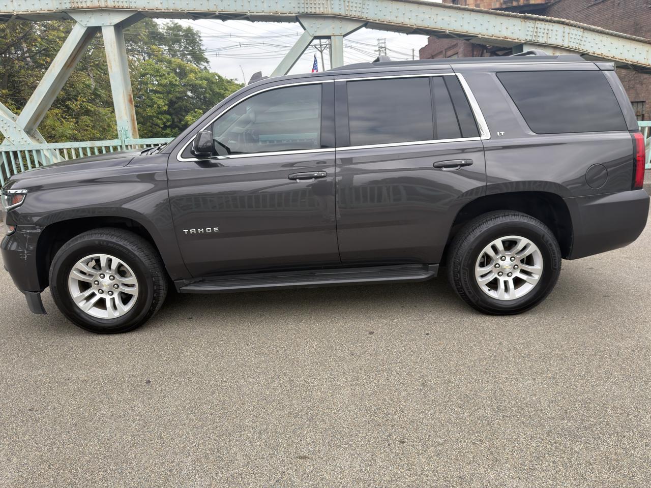 Chevrolet Tahoe 4WD 4dr LT 2016