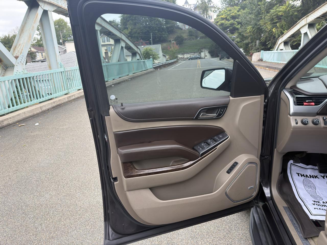 Chevrolet Tahoe 4WD 4dr LT 2016