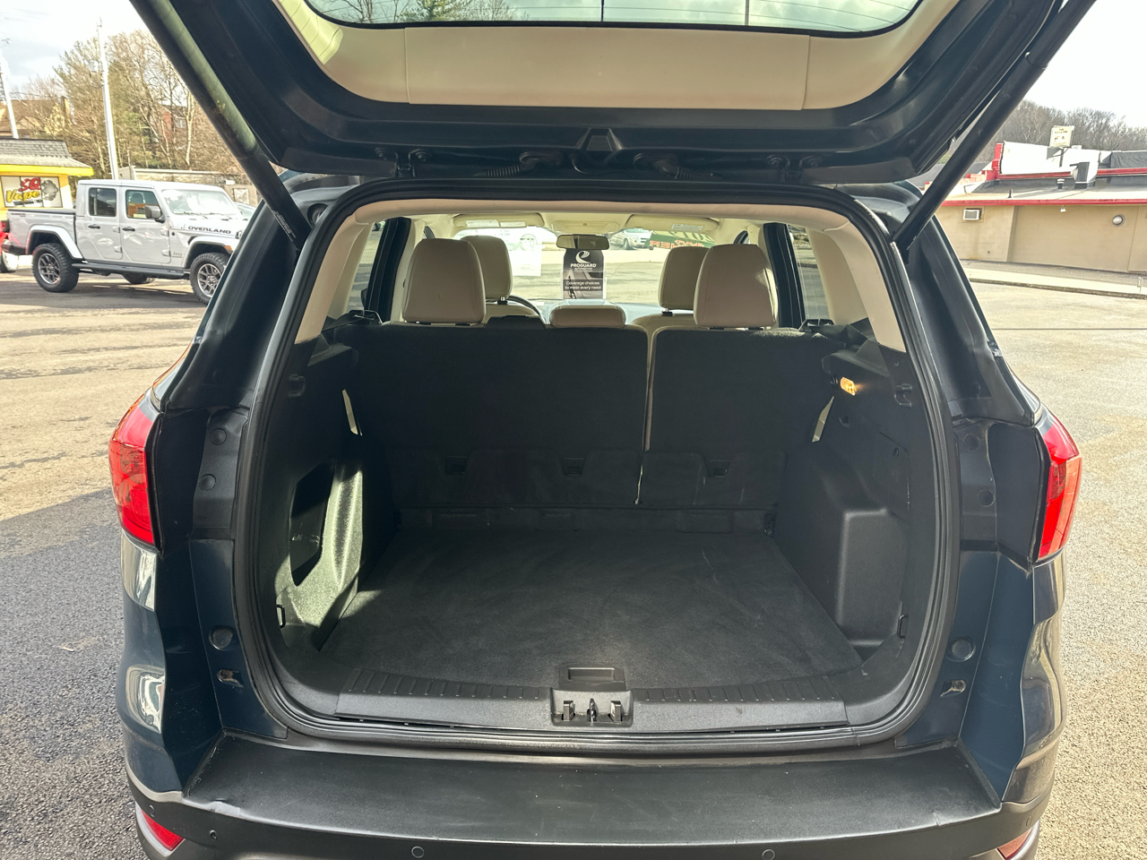 Ford Escape SEL 4WD 2019