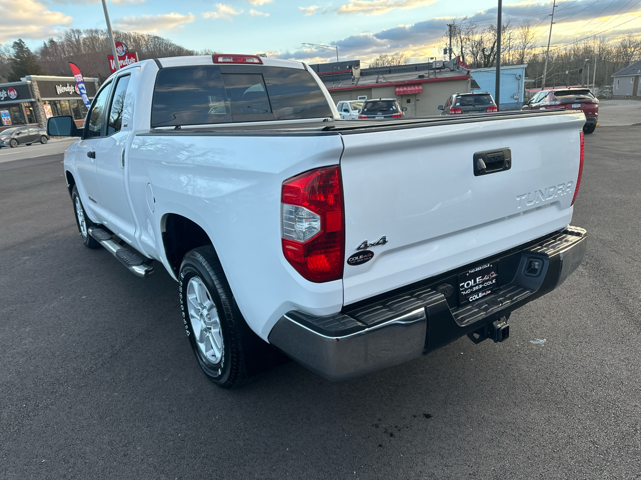Toyota Tundra SR5 4.6L V8 Double Cab 4WD 2014