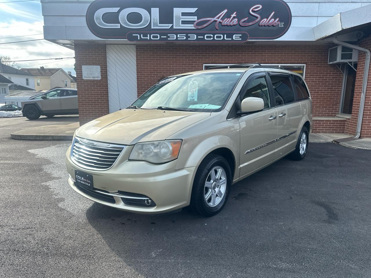 2011 Chrysler Town & Country Touring