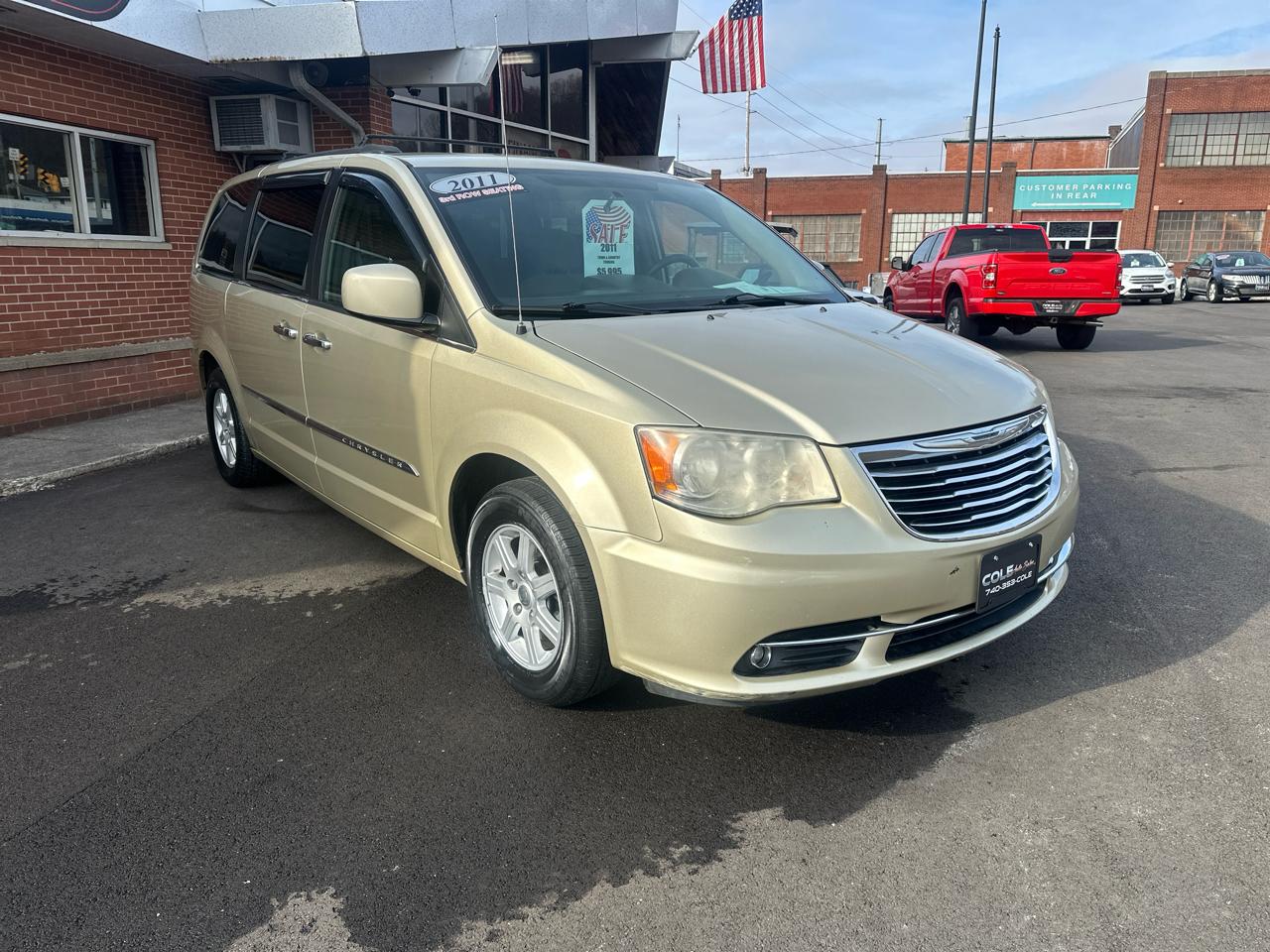 Chrysler Town & Country Touring 2011
