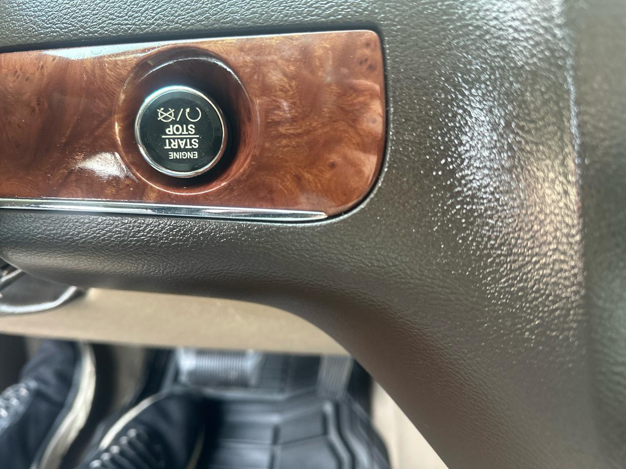 Chrysler Town & Country Touring 2011