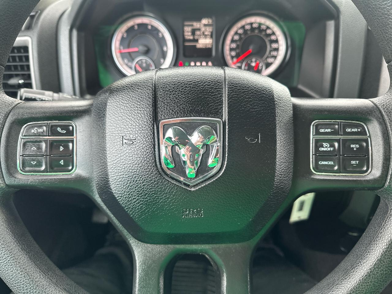 RAM 1500 Classic Tradesman Quad Cab 4WD 2019