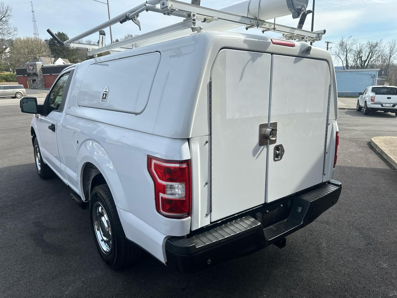 Ford F-150 4WD Reg Cab 126" XL 2019