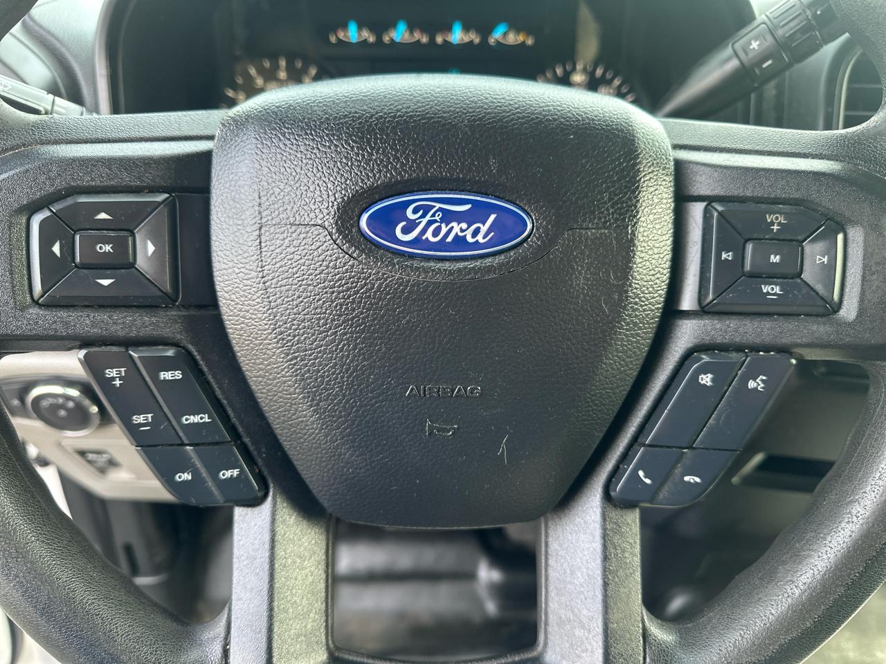 Ford F-150 4WD Reg Cab 126" XL 2019
