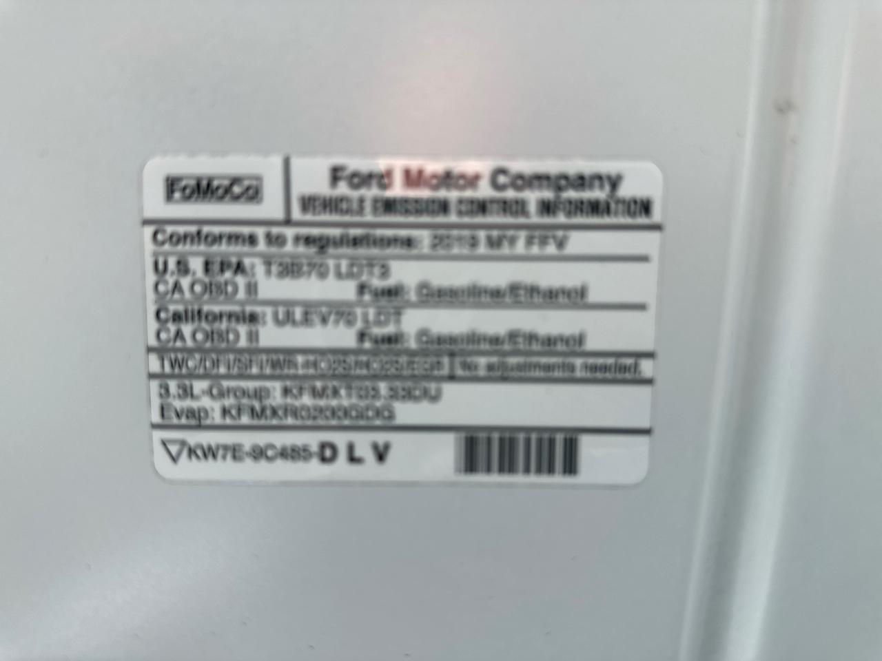 Ford F-150 4WD Reg Cab 126" XL 2019